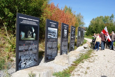 Wystawa przy dawnych sztolniach Bergkristall
