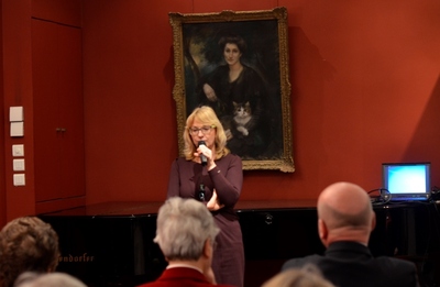 Przemawia autorka scenariusza wystawy dr Agnieszka Łuczak