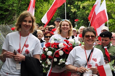 Polska delegacja przybywa pod Monte Cassino na oficjalne uroczystości upamiętniające 75. rocznicę bitwy