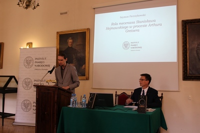 Rolę mecenasa Hejmowskiego w procesie Arthura Greisera zreferował Szymon Pietrzykowski z OBBH IPN w Poznaniu