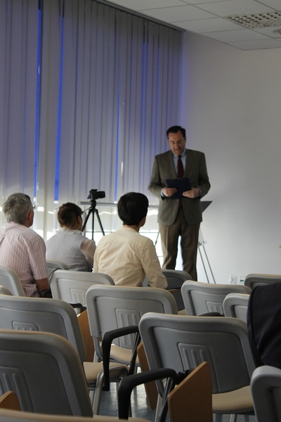 Otwarcie konferencji przez prof. Konrada Białeckiego Naczelnika Oddziałowego Biura Badań Historycznych IPN w Poznaniu