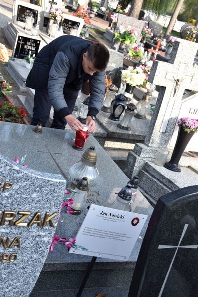 Uczniowie ze Szkoły Podstawowej w Starych Oborzyskach. Fot. Barbara Zaborska