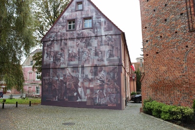 Odsłonięcie muralu o Wydarzeniach Zielonogórskich. Fot. Krzysztof Mazur