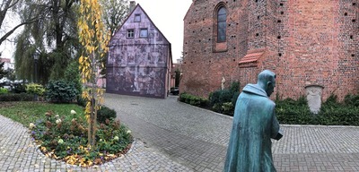 Odsłonięcie muralu o Wydarzeniach Zielonogórskich. Fot. Krzysztof Mazur