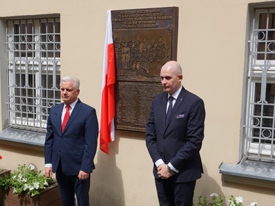 Uroczyste odsłonięcie tablicy