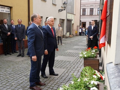 Uroczyste odsłonięcie tablicy