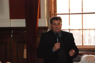 Głos w dyskusji - ks. kanonik Andrzej Stasiak, kustosz sanktuarium Najświętszej Marii Panny Anielskiej w Dąbrowie Górniczej