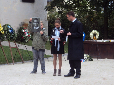 Zapal znicz pamięci 2017 – Zamek Hartheim