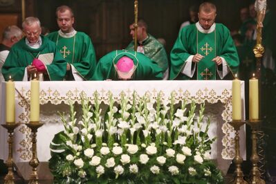 Msza św. w katedrze św. Jana Chrzciciela. Fot. Sławomir Kasper (IPN)