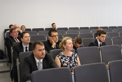 Uczestnicy pierwszej sesji