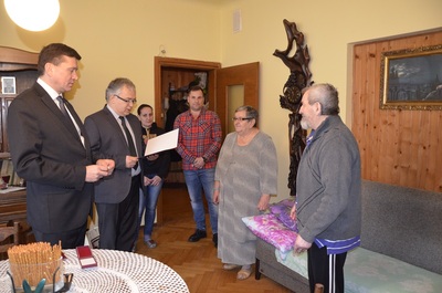 Wręczenie Krzyża Wolności i Solidarności działaczowi opozycji antykomunistycznej Tadeuszowi Janowi Bednarczykowi. Fot. K. Gajda-Bator.