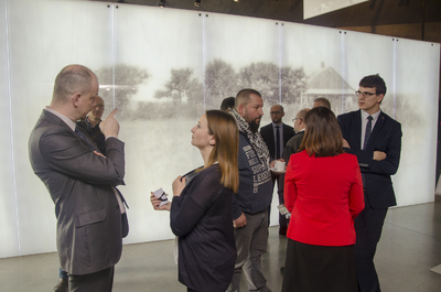 Historyczna debata z okazji Narodowego Dnia Pamięci Polaków ratujących Żydów pod okupacją niemiecką w muzeum w Markowej.
