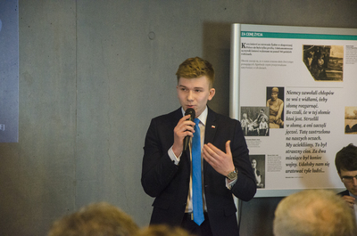 Historyczna debata z okazji Narodowego Dnia Pamięci Polaków ratujących Żydów pod okupacją niemiecką w muzeum w Markowej.