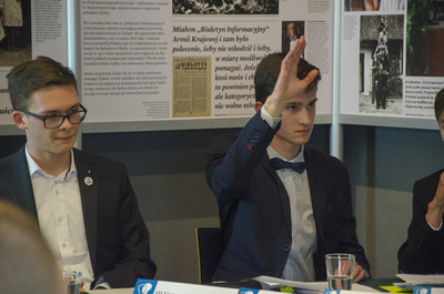 Historyczna debata z okazji Narodowego Dnia Pamięci Polaków ratujących Żydów pod okupacją niemiecką w muzeum w Markowej.