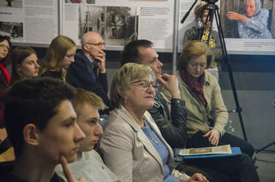 Historyczna debata z okazji Narodowego Dnia Pamięci Polaków ratujących Żydów pod okupacją niemiecką w muzeum w Markowej.