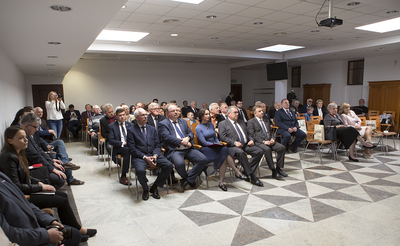 Uroczyste wręczenie Krzyży Wolności i Solidarności działaczom opozycji antykomunistycznej.