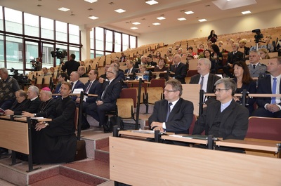 Konferencja poświęcona świadkom historii abp. Ignacemu Tokarczukowi i bp. Edwardowi Frankowskiemu