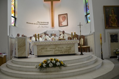 Msza święta koncelebrowana pod przewodnictwem ks. bp. Edwarda Frankowskiego