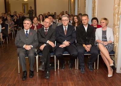 Laureaci VII edycji Nagrody Honorowej Świadek Historii odznaczeni przez prezesa IPN.