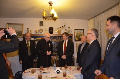 Uroczyste wręczenie ks. prałatowi Eugeniuszowi Dryniakowi Krzyża Wolności i Solidarności.