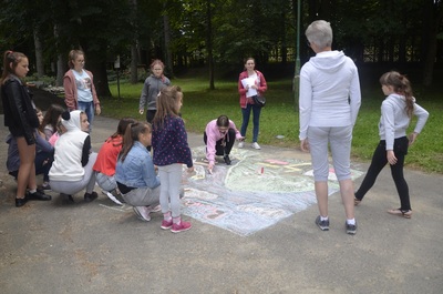 Wakacje z IPN podczas turnusu w Ośrodku „Caritas” w Myczkowcach.