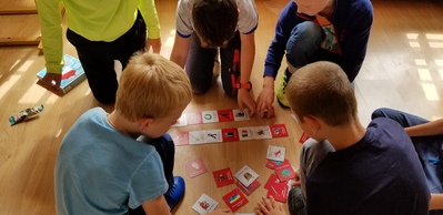 Warsztaty „Symbole naszej historii” z wykorzystaniem gier „Polak Mały” i „Znaj Znak”.