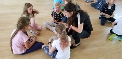 Warsztaty „Symbole naszej historii” z wykorzystaniem gier „Polak Mały” i „Znaj Znak”.