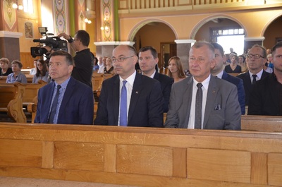 Uroczystości pogrzebowe Michała Szydłowskiego w Kosinie z udziałem dr Dariusza Iwaneczko - dyrektor IPN Rzeszów, dr Mateusza Szptymy - wiceprezes IPN  i Adama Krzysztonia - starosty łańcuckiego.