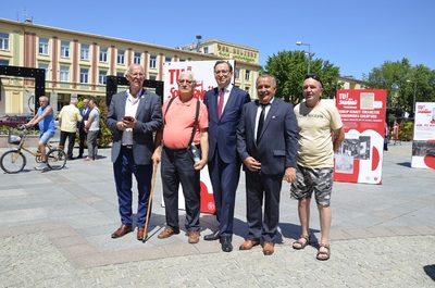 Otwarcie wystawy „Tu rodziła się Solidarność” w Mielcu. Fot. Katarzyna Gajda-Bator