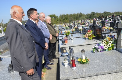 Wizyta na grobie Józef a i Danuty Kinel w Iwoniczu.