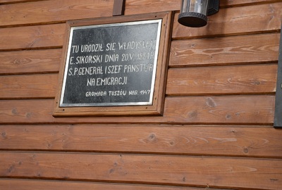 Wizyta przedstawicieli IPN Oddział w Rzeszowie w Centrum Pamięci gen. Władysława Sikorskiego w Tuszowie Narodowym