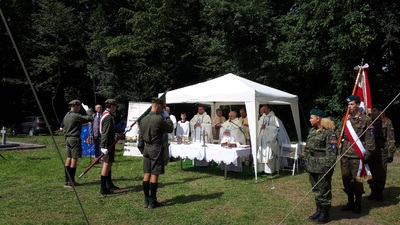 Uroczyste obchody 101. rocznicy bitwy pod Zadwórzem.