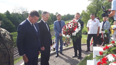 Uroczyste obchody 101. rocznicy bitwy pod Zadwórzem.