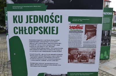 Otwarcie wystawy „Tu rodziła się Solidarność Rolników w Ustrzykach Dolnych