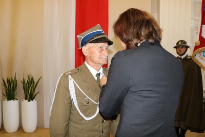 Uroczystość wręczenia Krzyży Oficerskich Orderu Odrodzenia Polski. Fot. Piotr Szopa