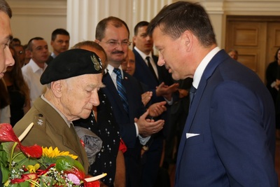 Uroczystość wręczenia Krzyży Oficerskich Orderu Odrodzenia Polski. Fot. Piotr Szopa