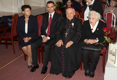 Bogusława Wąs, Maciej Małozięć, ks. bp. Edward Frankowski i Maria Mirecka-Loryś - uhonorowani nagrodą „Świadek Historii”. Fot. Igor Witowicz.