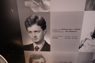 Zwiedzanie Muzeum Jana Pawła II oraz wystawy „A jutro jest nieznane. Podziemna Solidarność w Stalowej Woli 1982-1989”. Fot. Katarzyna Gajda-Bator (IPN)