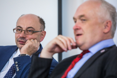 Panel dyskusyjny „Wokół lustracji w Polsce” – Warszawa, 12 kwietnia 2018. Od lewej: Mateusz Szpytma, Jacek Wygoda. Fot. Sławek Kasper (IPN)