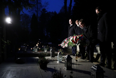 Wizyta Prezesa IPN na grobie Jana Stawisińskiego w Koszalinie / Fot. S. Kasper (IPN)