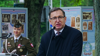 Odsłonięcie ławeczki generała Hallera (5)