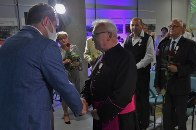 Uroczystość wręczenia Krzyży Wolności i Solidarności działaczom opozycji antykomunistycznej, Szczecin, 2021 (fot. Marcin Manowski/IPN Oddział w Szczecinie)