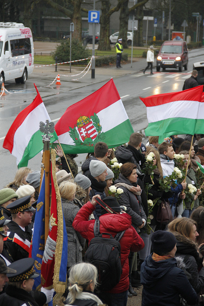Odsłonięcie pomnika „Chłopca z Pesztu”