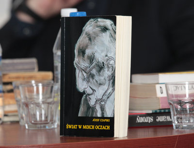 „Wieczór z Józefem Czapskim. W 25. rocznicę śmierci malarza, pisarza, żołnierza, więźnia Starobielska i Griazowca”. Fot. Piotr Życieński (IPN)