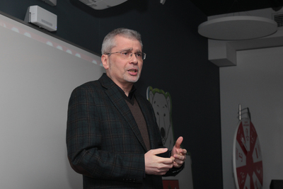 Seminarium popularnonaukowe „Z kamerą po II Rzeczypospolitej. Oblicza polskiego kina przedwojennego” – Warszawa, 14 stycznia 2019. Na zdj. prof. Piotr Zwierzchowski. Fot. Piotr Życieński (IPN)