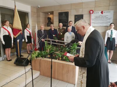 Uroczyste odsłonięcie tablicy upamiętniającej członków młodzieżowej organizacji antykomunistycznej – Warszawa, 1 marca 2019. Fot. Sławek Kasper (IPN)