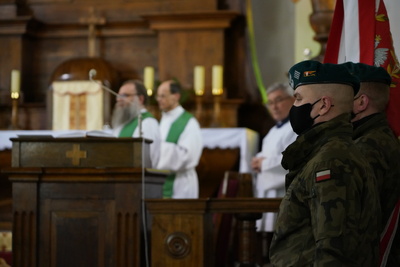 Uroczystość odsłonięcia tablicy upamiętniającej Stefana Szmakfefera – Zakroczym, 20 lutego 2022. Fot. Mateusz Niegowski (IPN)