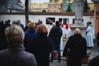 Uroczystość odsłonięcia tablicy upamiętniającej Stefana Szmakfefera – Zakroczym, 20 lutego 2022. Fot. Mateusz Niegowski (IPN)