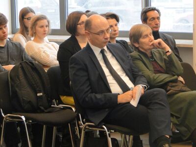 Konferencja naukowo-edukacyjna „Sprzeczne narracje. Historia powojennej Polski”