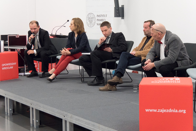 Dyskusja wokół albumu "Ruch »Wolność i Pokój«"